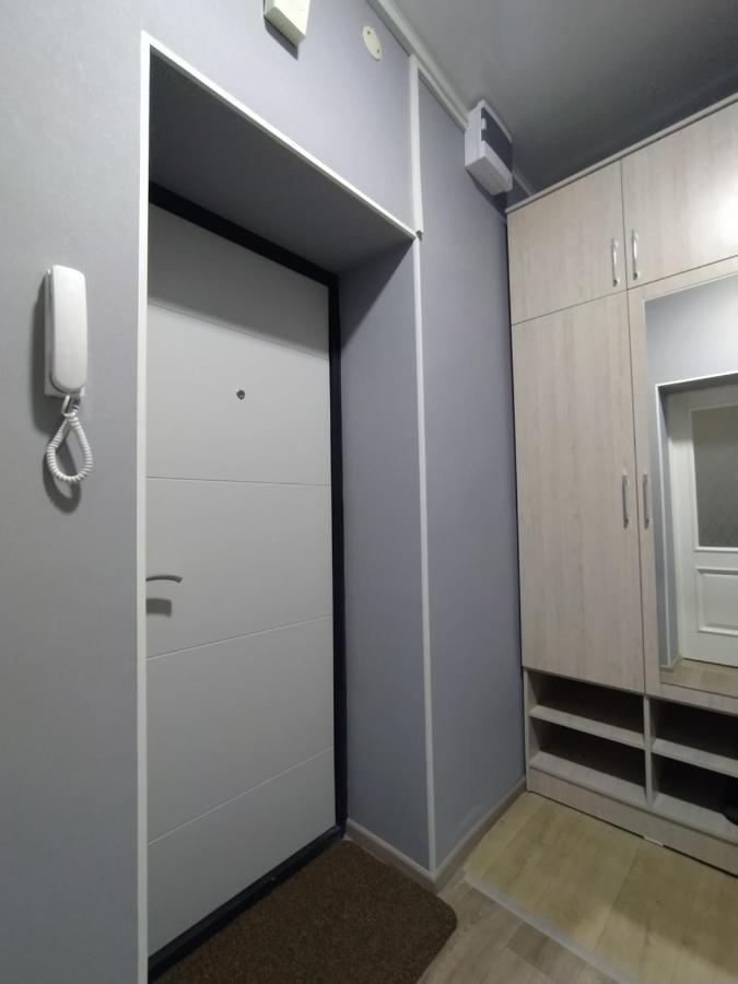 Apartamento Aura On Sydykova Street 290 Bishkek Exterior foto